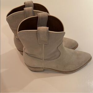 Frye Women's Cream Ankle Boots